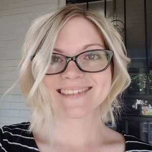 Meet your Posher, Melanie